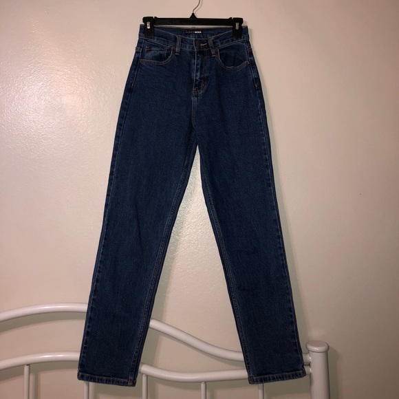 Fashion Nova Mom Jeans